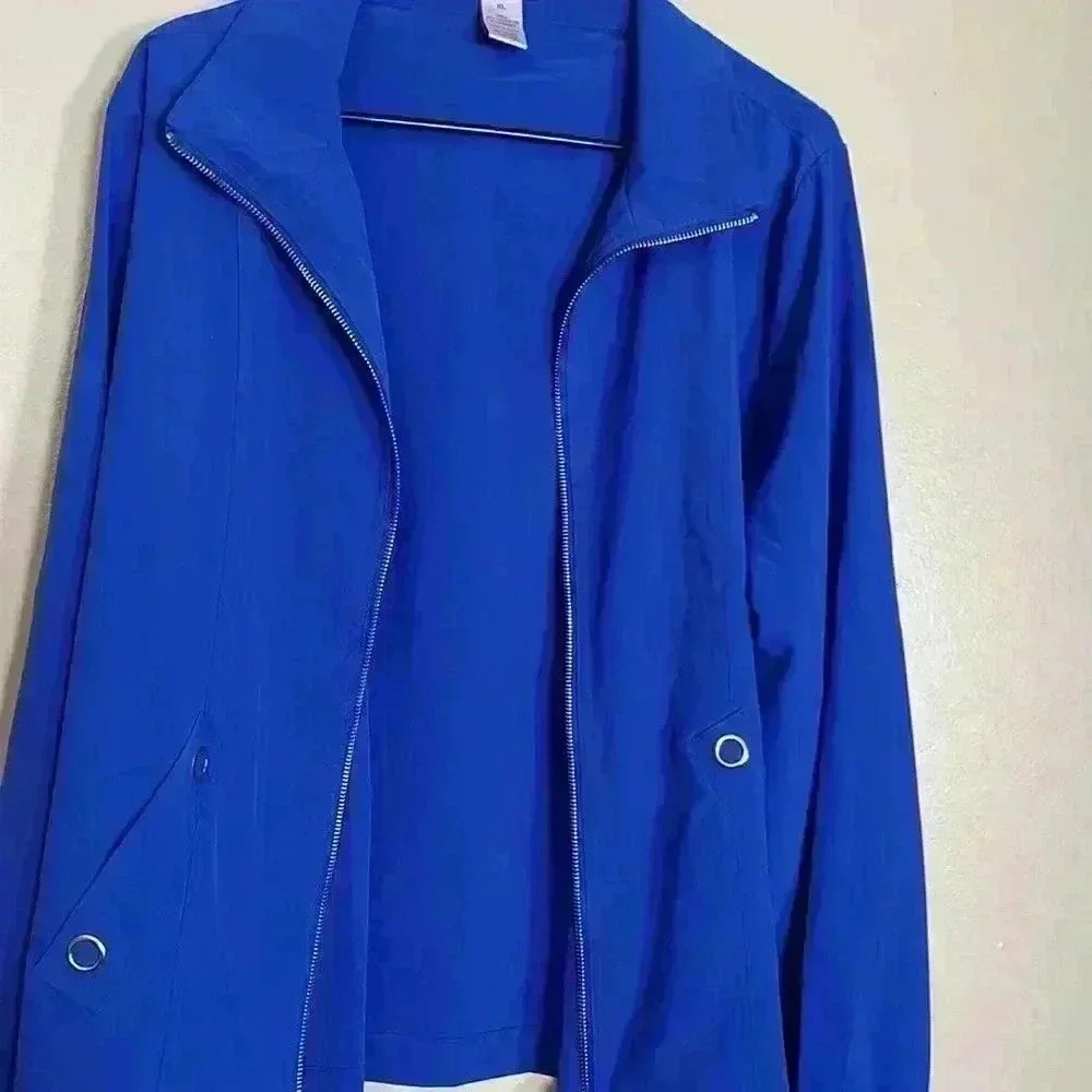 DD lifestyle, woman jacket size XL. - Picture 2 of 7